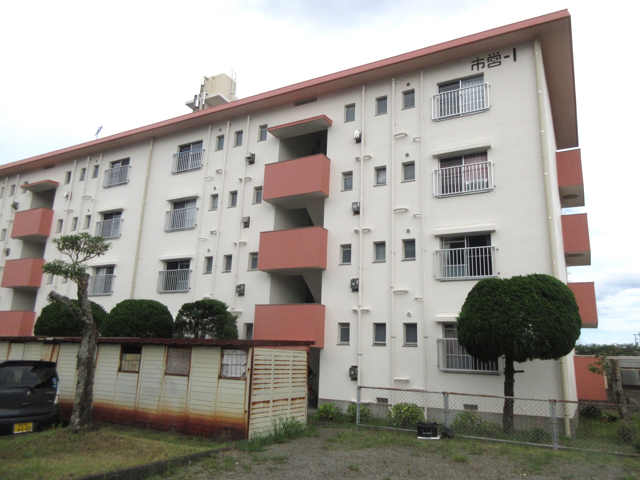 <br /> <b>Warning</b>:  Undefined array key 