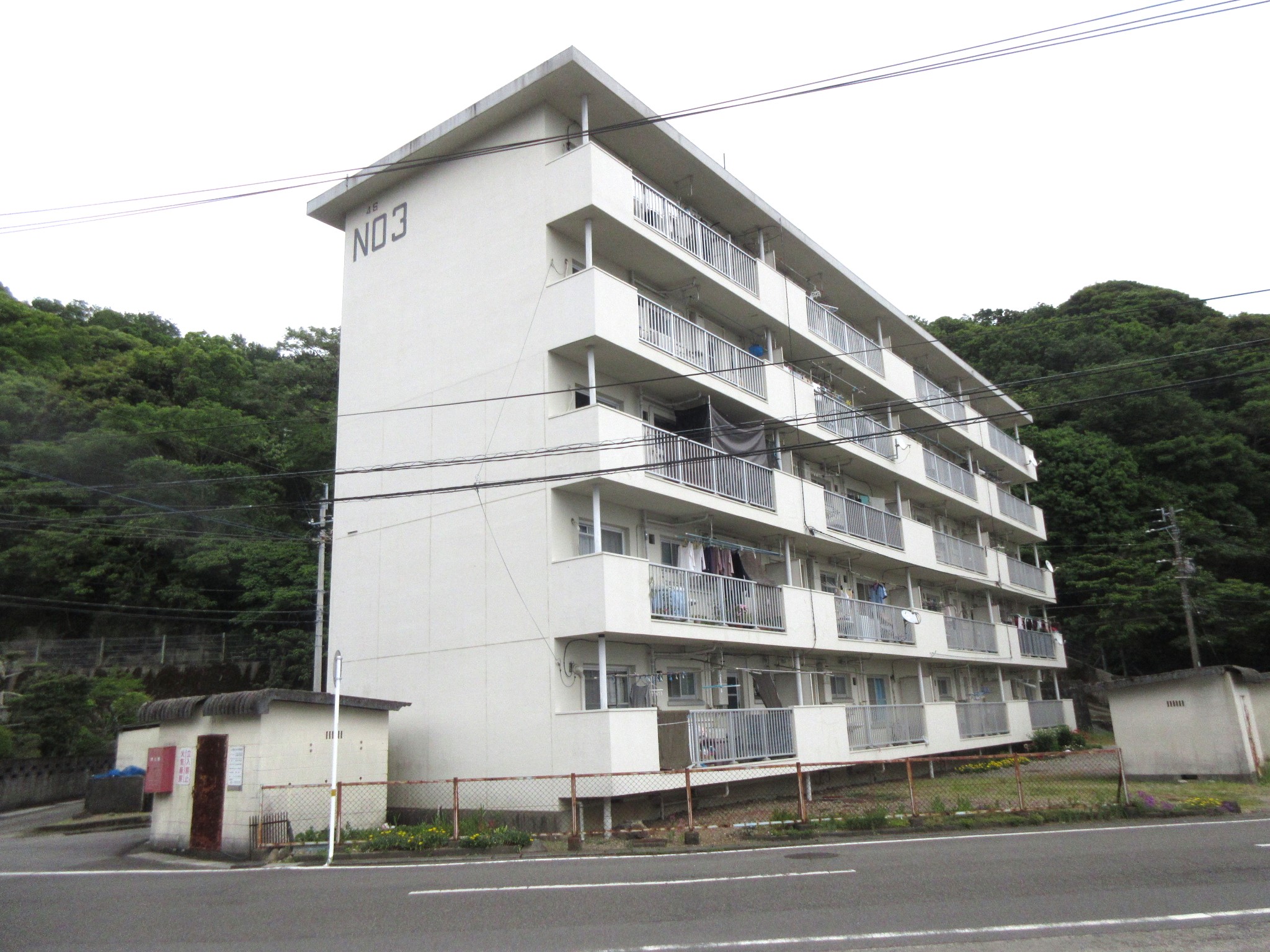 <br /> <b>Warning</b>:  Undefined array key 