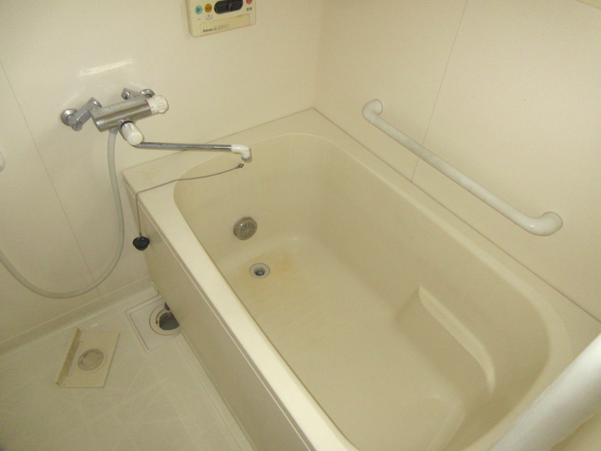 <br /> <b>Warning</b>:  Undefined array key 