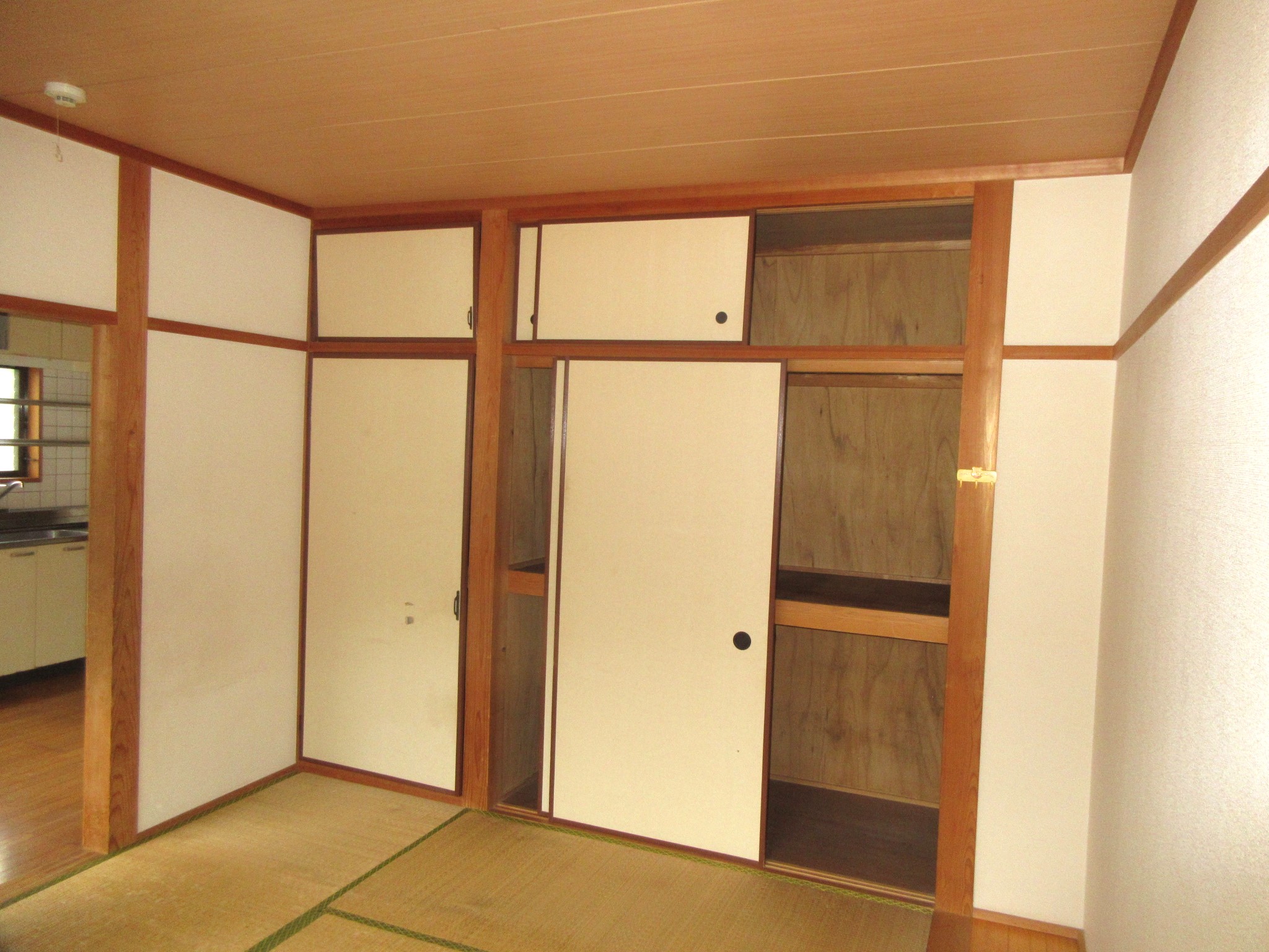 <br /> <b>Warning</b>:  Undefined array key 