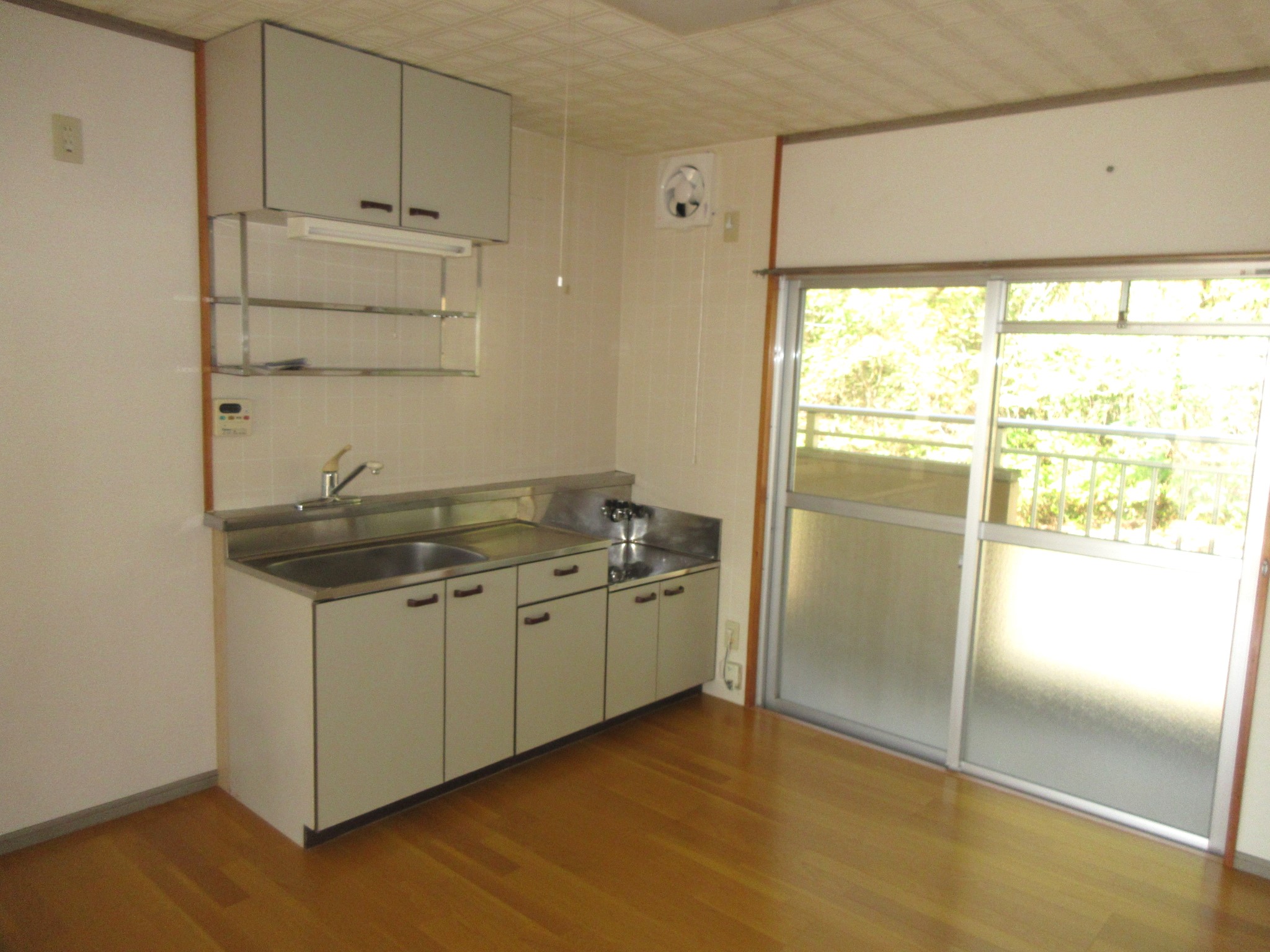 <br /> <b>Warning</b>:  Undefined array key 