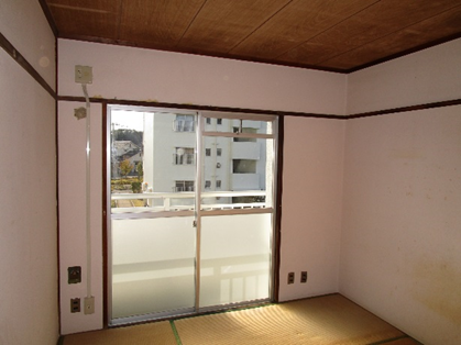 <br /> <b>Warning</b>:  Undefined array key 